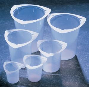 Medegen Tri-Pour Beakers