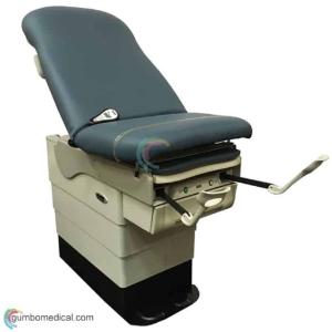 Midmark 623 power exam table