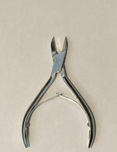 Bone cutter sharp or fine point