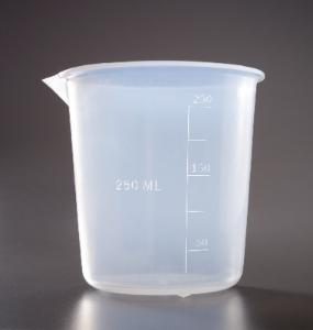 Student-Grade Polypropylene Beakers