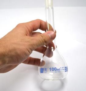 Volumetric flask