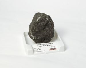 Gabbro Hornblende LS Dark Gray